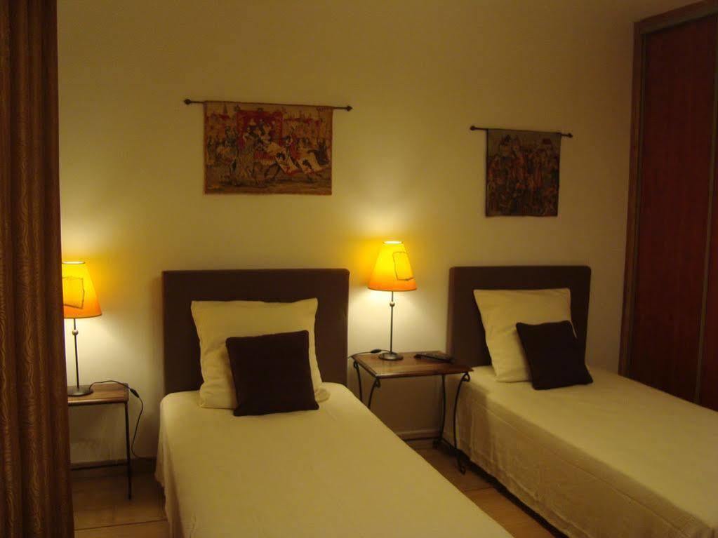 Chambres D'Hotes Les Palmiers De La Cite Carcassonne Eksteriør bilde
